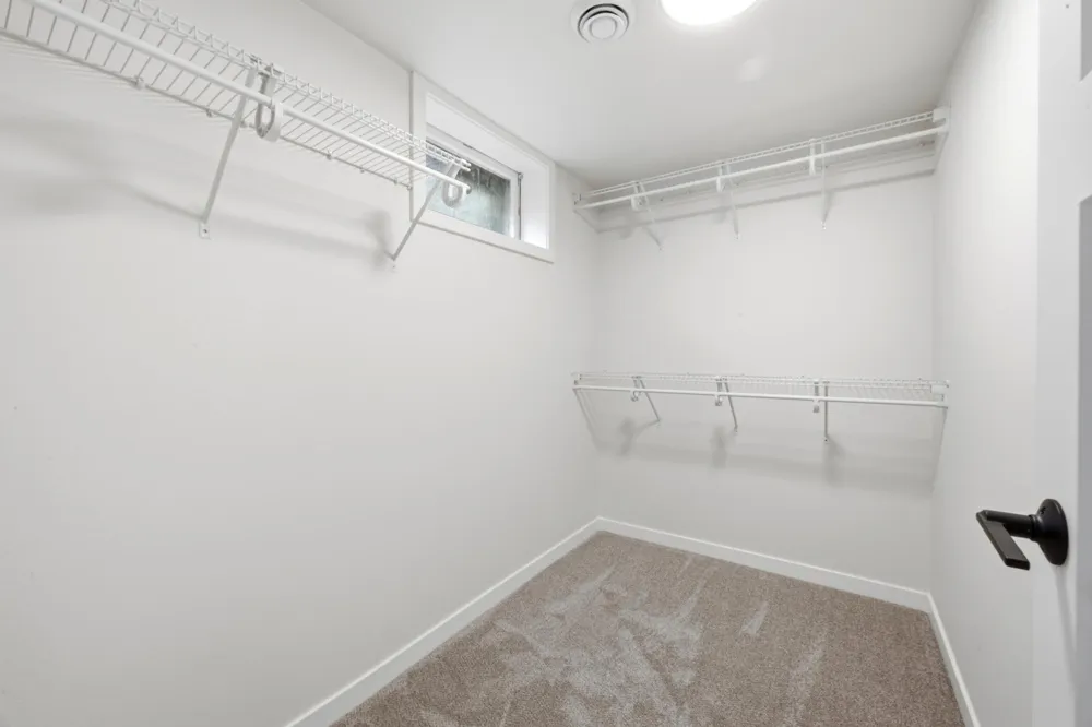 607 9th Street W West Fargo, ND 58078
