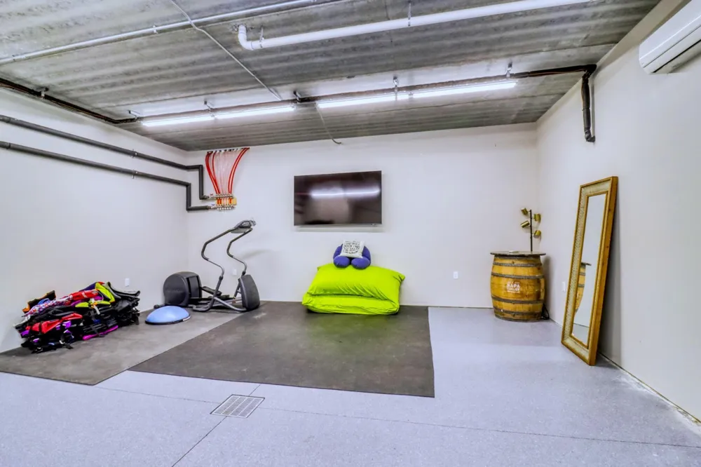 22195 Broadwater Drive Pelican Rapids, MN 56572