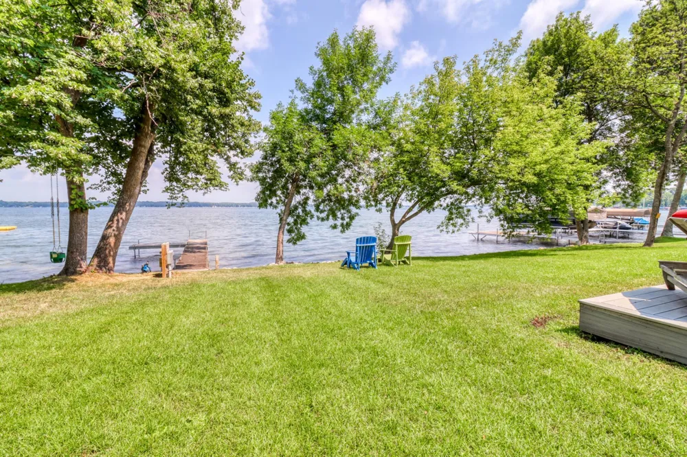 22195 Broadwater Drive Pelican Rapids, MN 56572