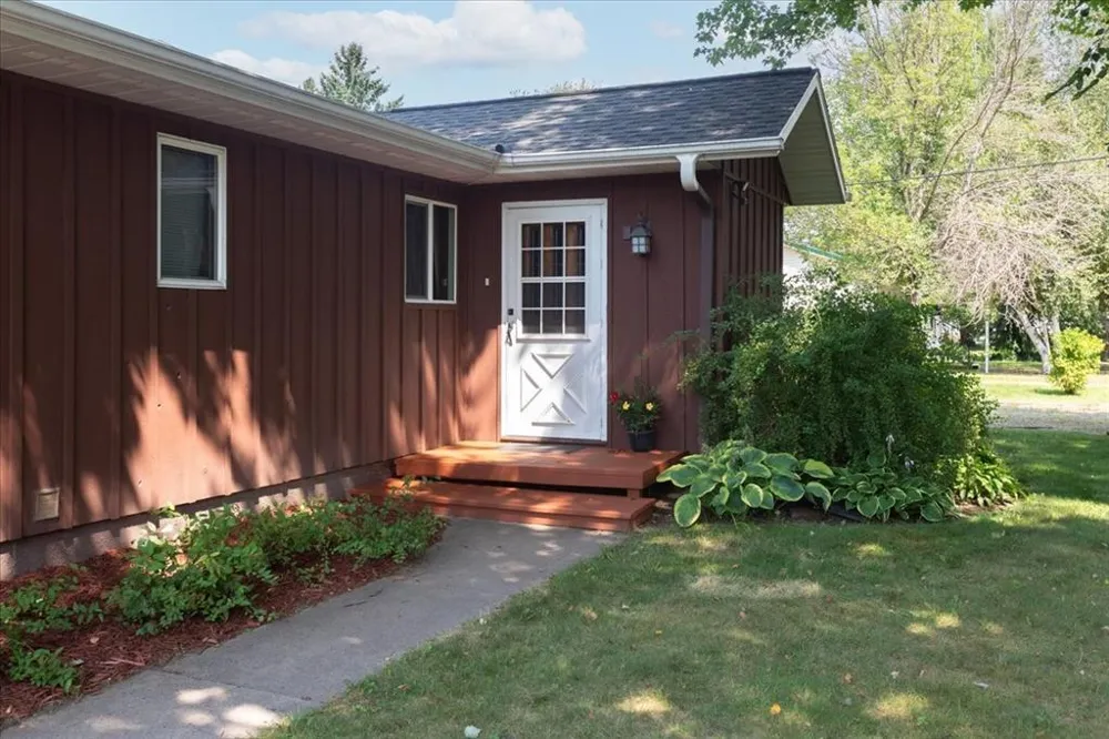 2235 Mathews Street Menomonie, WI 54751