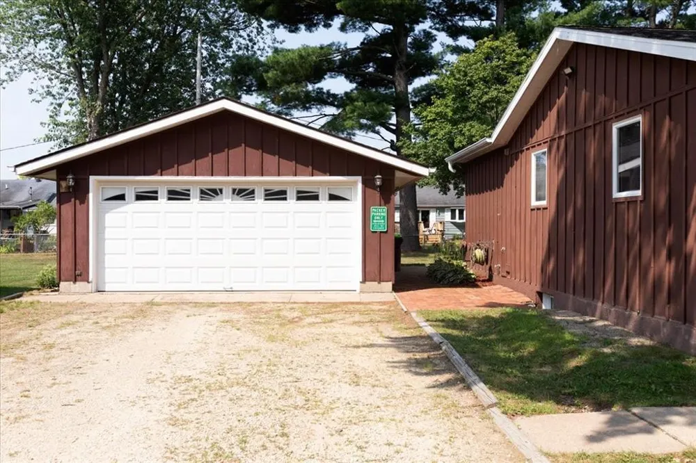 2235 Mathews Street Menomonie, WI 54751