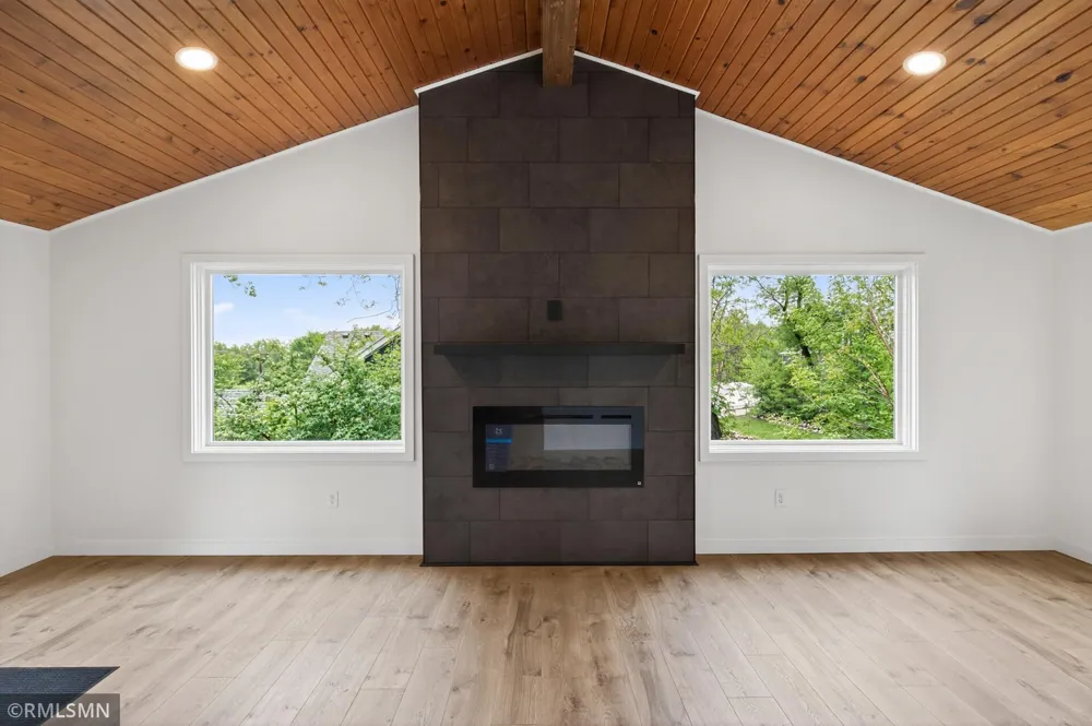 4410 Stinson Boulevard NE Columbia Heights, MN 55421