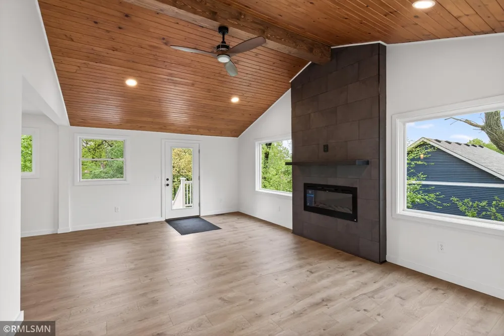 4410 Stinson Boulevard NE Columbia Heights, MN 55421