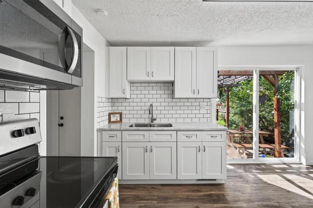 304 11th Avenue S South Saint Paul, MN 55075