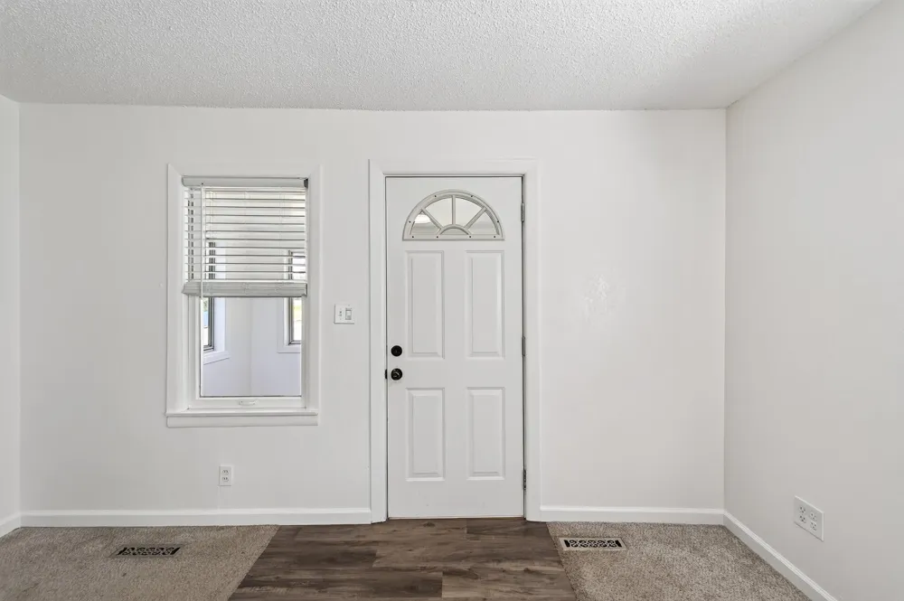 304 11th Avenue S South Saint Paul, MN 55075