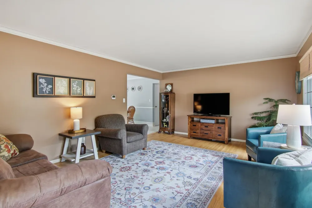 911 16th Street SE Menomonie, WI 54751