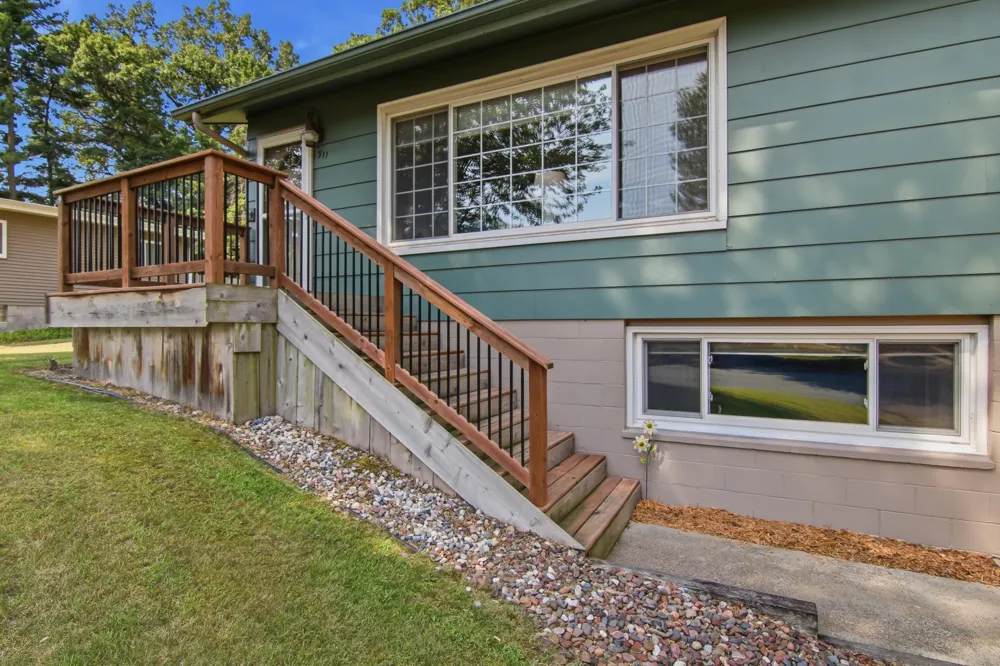 911 16th Street SE Menomonie, WI 54751