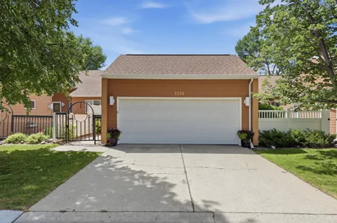 3333 W Prairiewood Drive S
