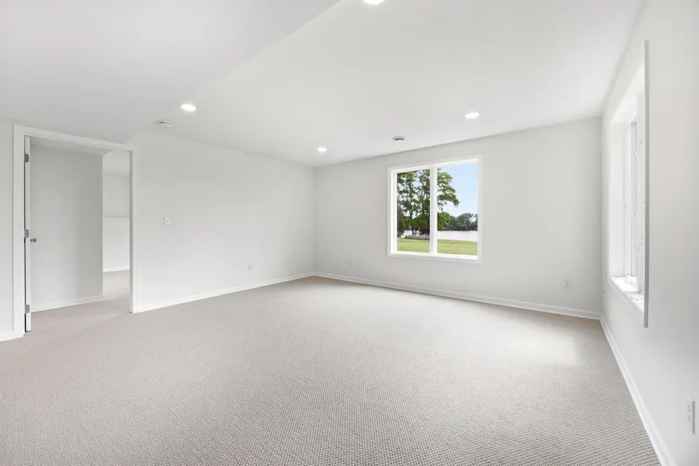 1085 W Shore Drive SW Hutchinson, MN 55350