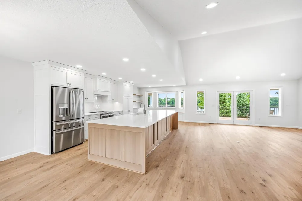 1085 W Shore Drive SW Hutchinson, MN 55350