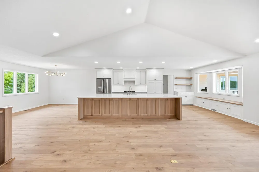 1085 W Shore Drive SW Hutchinson, MN 55350