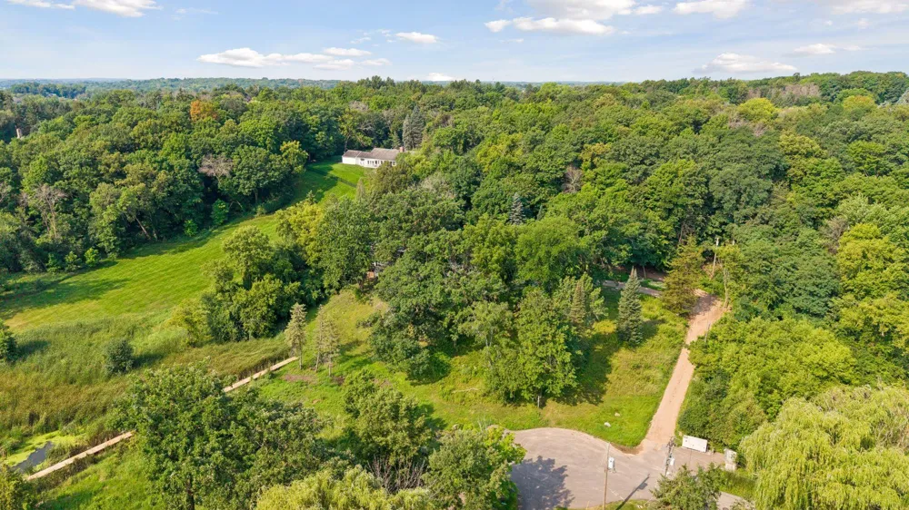 365 W Lake Street Orono, MN 55356