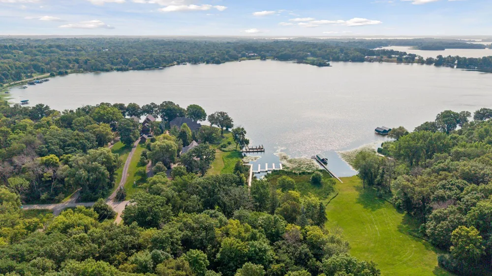 365 W Lake Street Orono, MN 55356