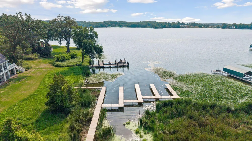 365 W Lake Street Orono, MN 55356