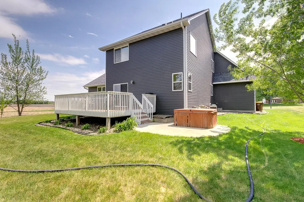 1419 12th Street SE New Prague, MN 56071