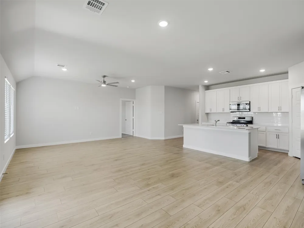 1136 Del Rio Drive Lavon, TX 75166