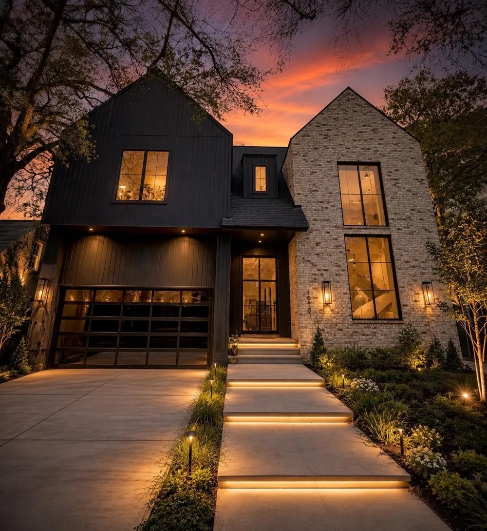1916 Addison Road Houston, TX 77030