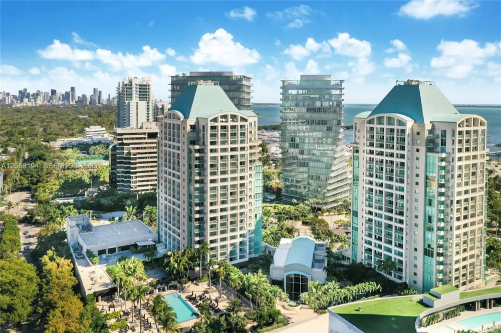 3400 SW 27th Ave #1003 Coconut Grove, FL 33133