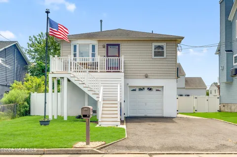 822 Prospect Avenue