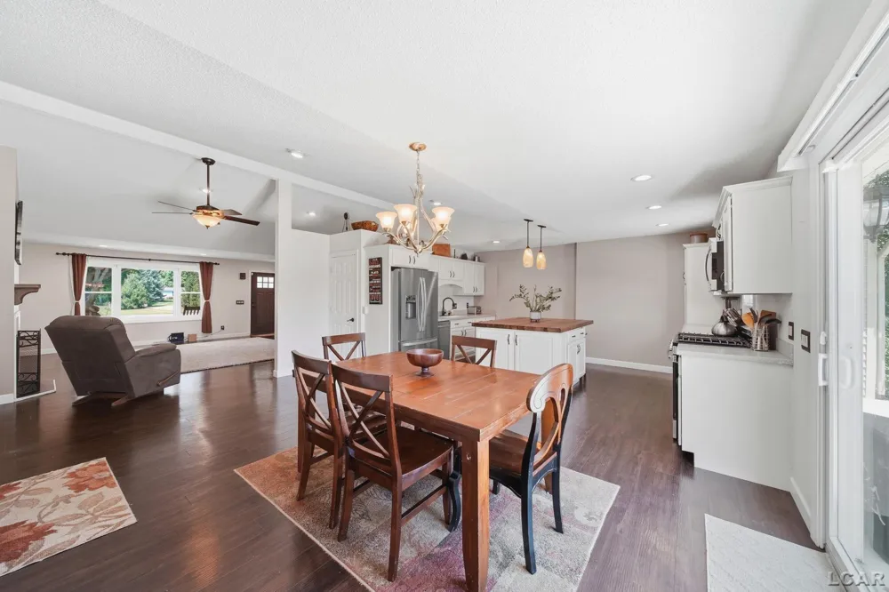 2915 Lee Marie Drive Adrian Township, MI 49221