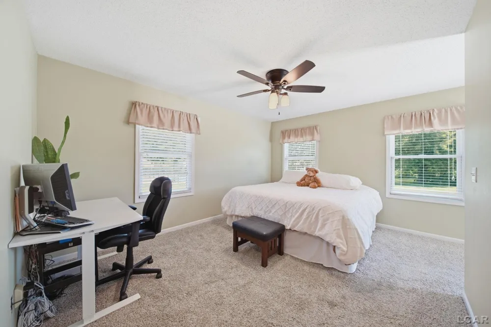 2915 Lee Marie Drive Adrian Township, MI 49221