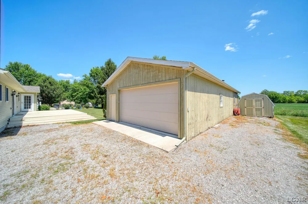 2915 Lee Marie Drive Adrian Township, MI 49221