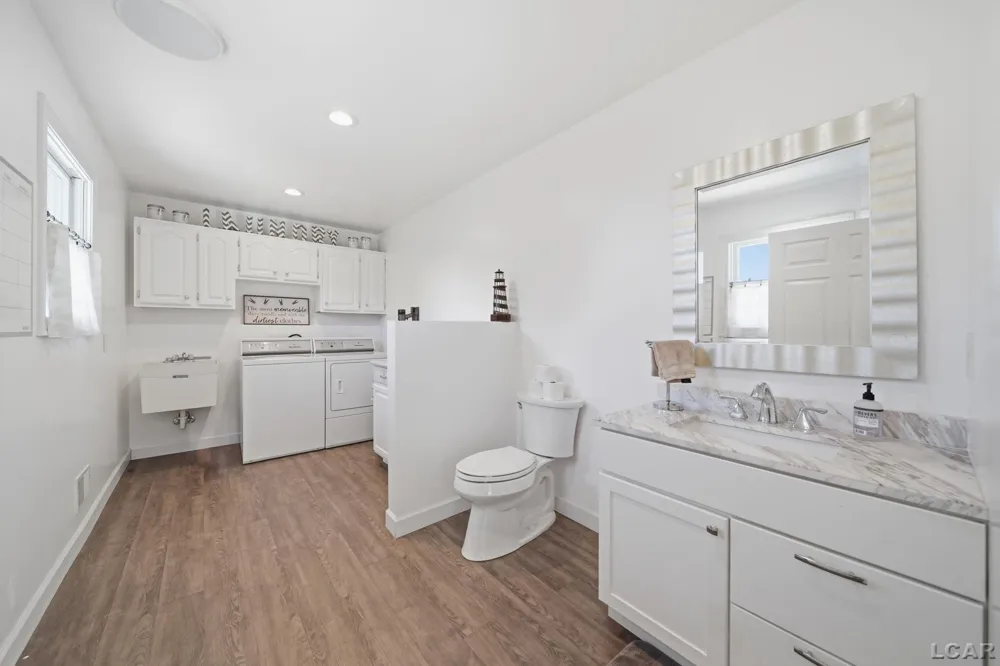 2915 Lee Marie Drive Adrian Township, MI 49221