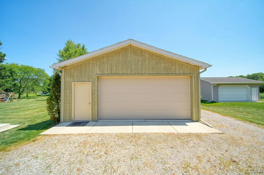 2915 Lee Marie Drive Adrian Township, MI 49221