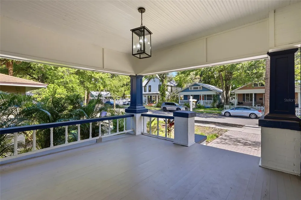 511 E FRANCES AVENUE Tampa, FL 33602