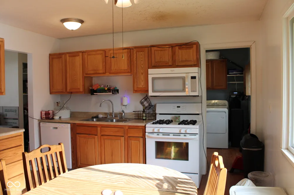 321 Vicksburg Lane West Lafayette, IN 47906