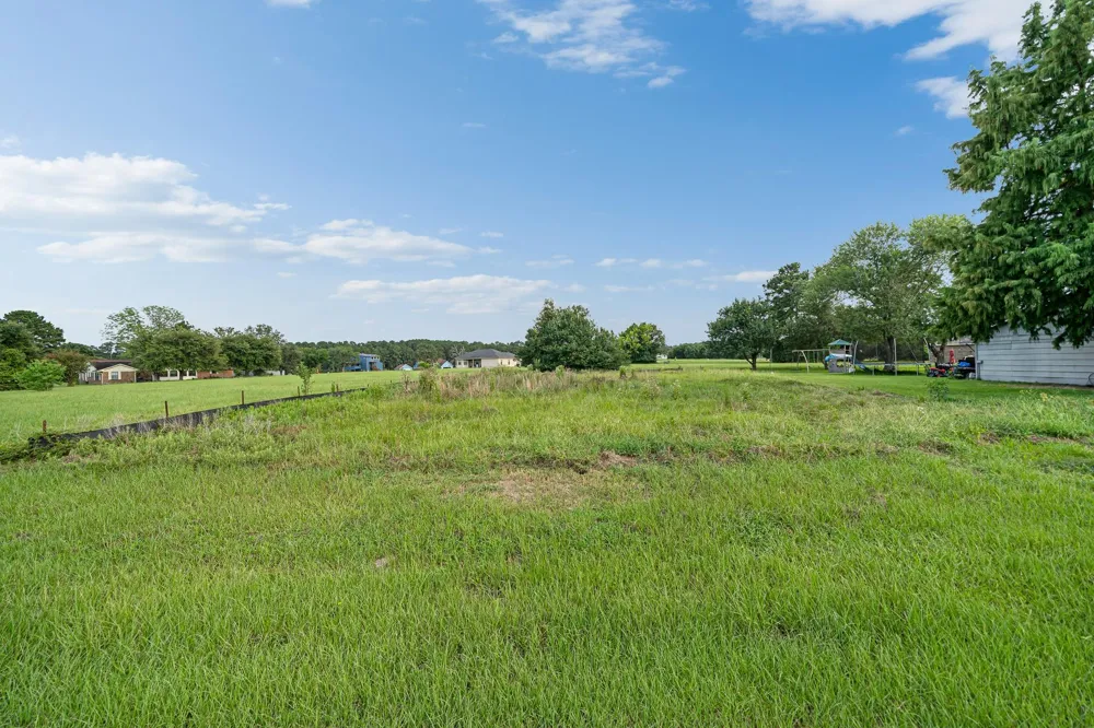 81 Meadowview Drive Trinity, TX 75862