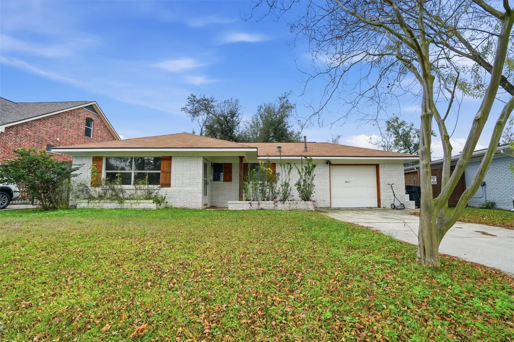 6023 Pineshade Lane Houston, TX 77008