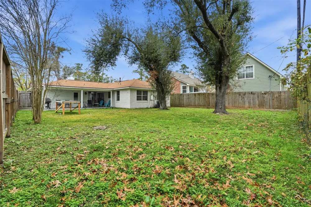6023 Pineshade Lane Houston, TX 77008