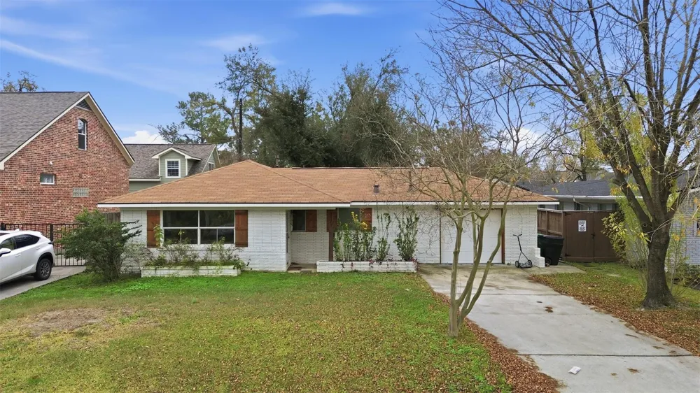 6023 Pineshade Lane Houston, TX 77008