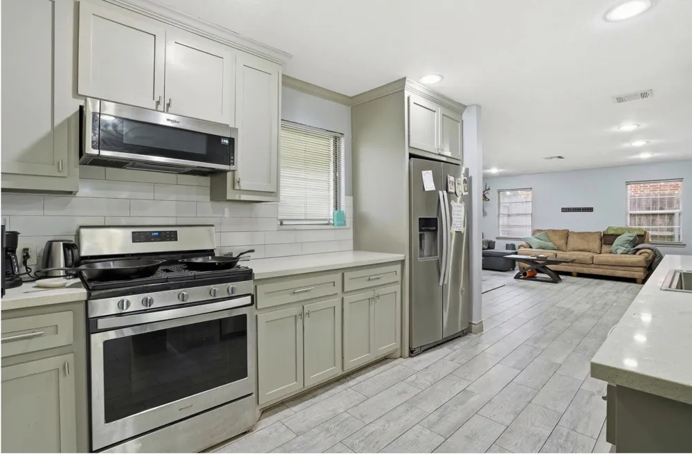 6023 Pineshade Lane Houston, TX 77008