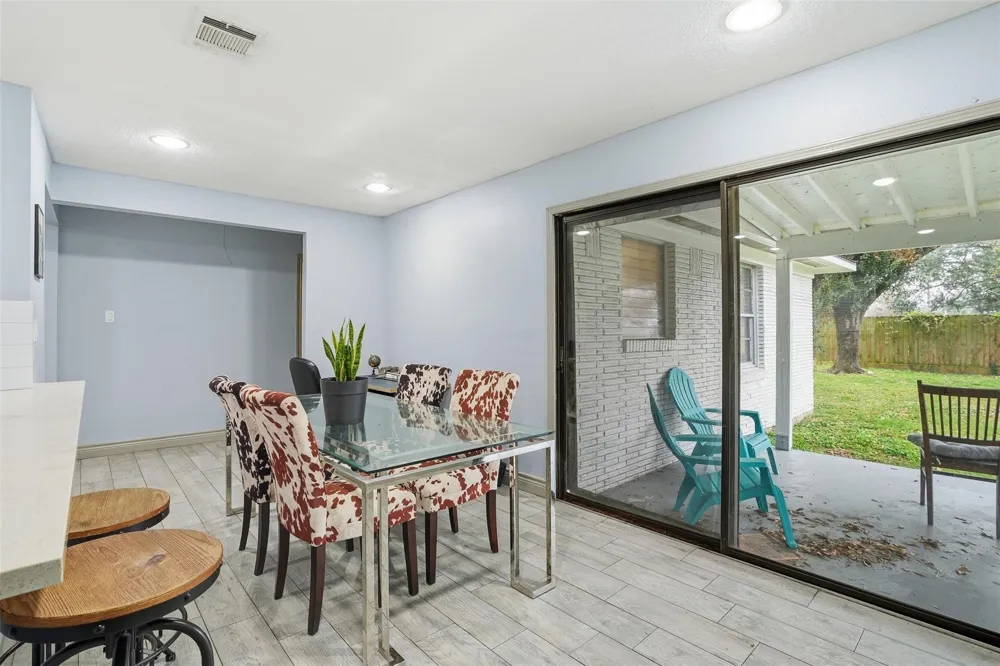 6023 Pineshade Lane Houston, TX 77008
