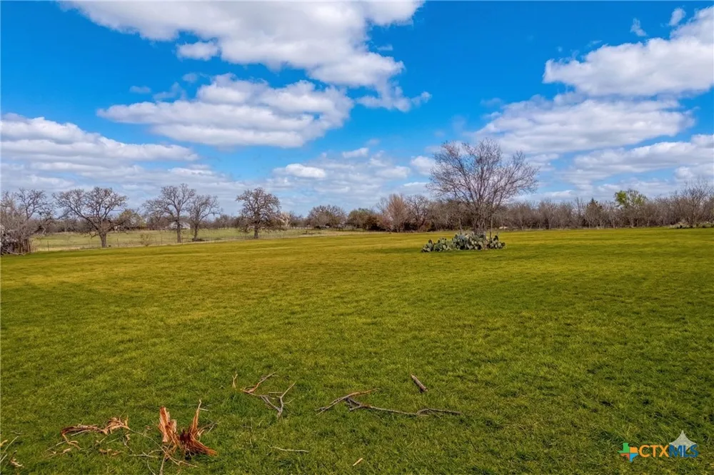 430 FM 487 Rockdale, TX 76567