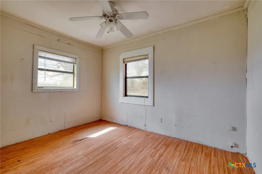 430 FM 487 Rockdale, TX 76567