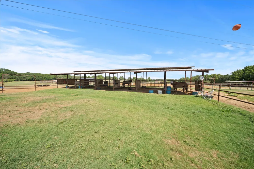 1640 Blair Drive Cleburne, TX 76031