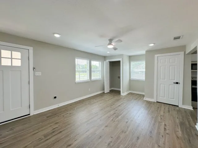 475 Locust Street Point, TX 75472