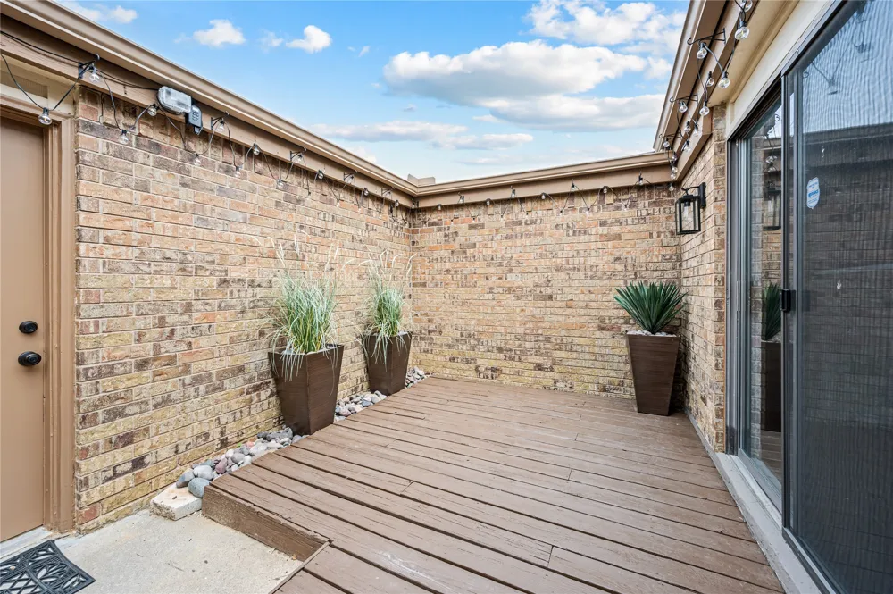 78 Morrow Drive Bedford, TX 76021