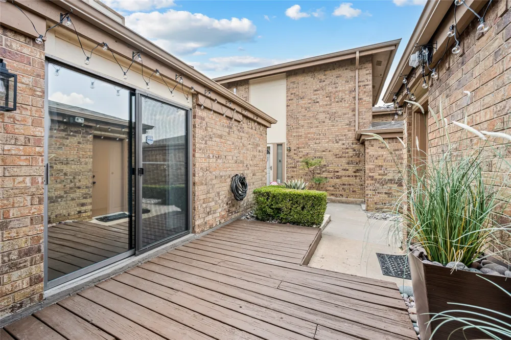78 Morrow Drive Bedford, TX 76021