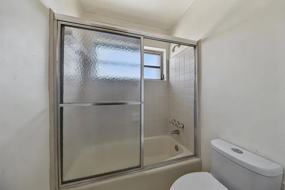 4141 NE 23RD AVENUE Lighthouse Point, FL 33064