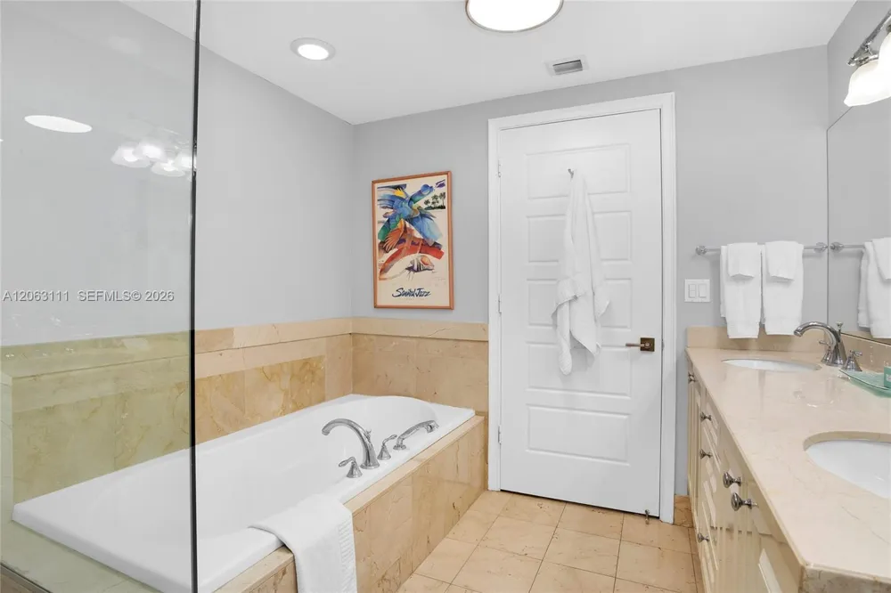 3400 SW 27th Ave #1904 Coconut Grove, FL 33133