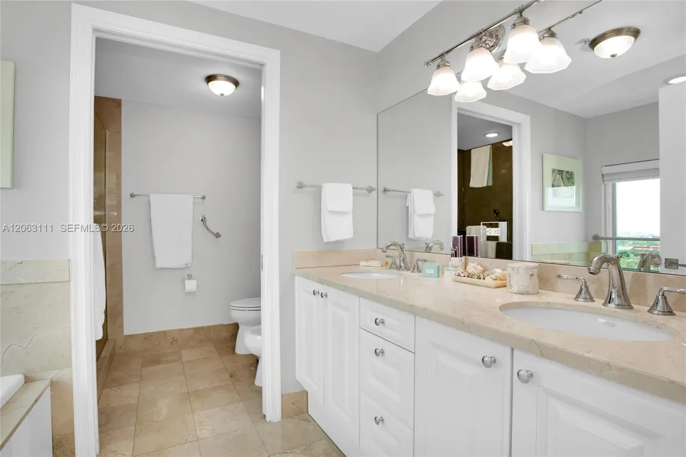3400 SW 27th Ave #1904 Coconut Grove, FL 33133