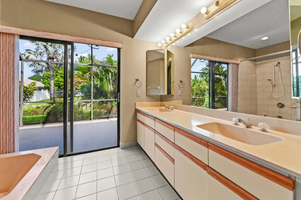 7131 NW 3rd Avenue Boca Raton, FL 33487