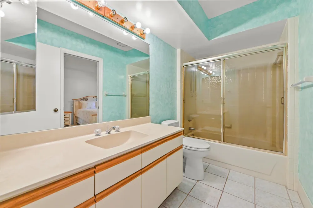 7131 NW 3rd Avenue Boca Raton, FL 33487