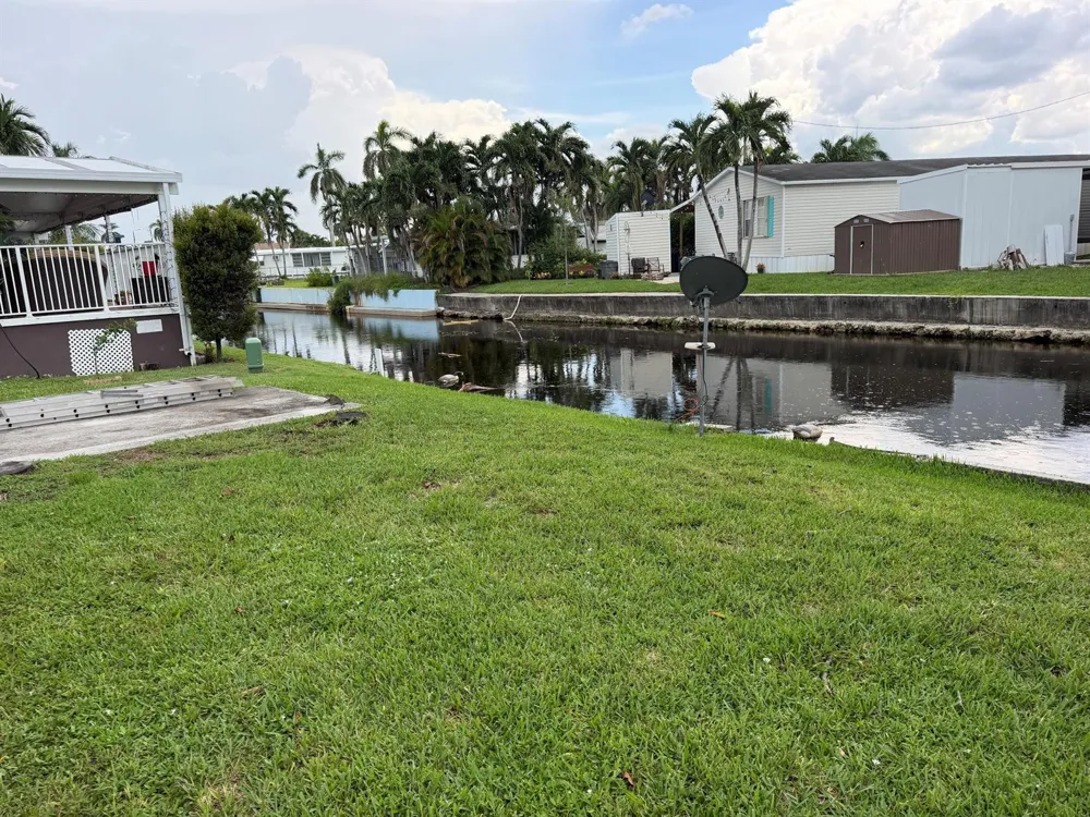 1801 SW 84TH AVENUE Davie, FL 33324