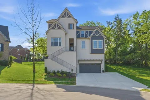 383 Arrow Ct