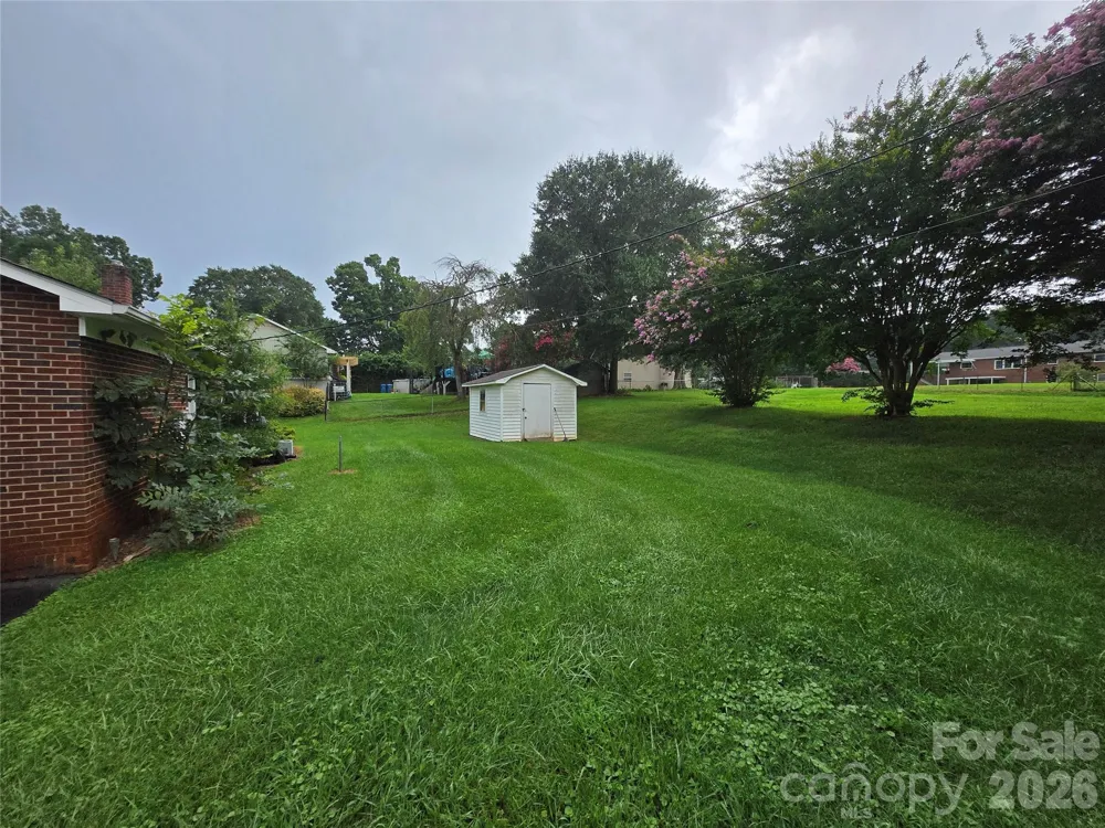 1326 26th Street SW Hickory, NC 28602